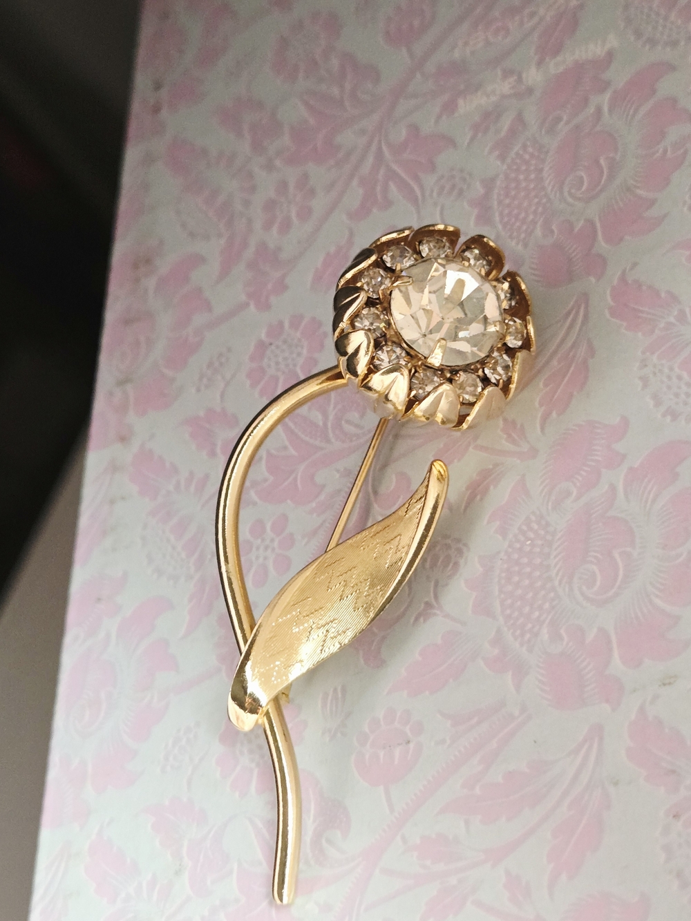 Vintage Gold-Tone Floral Brooch with Clear Crystal - Picture 5 of 17